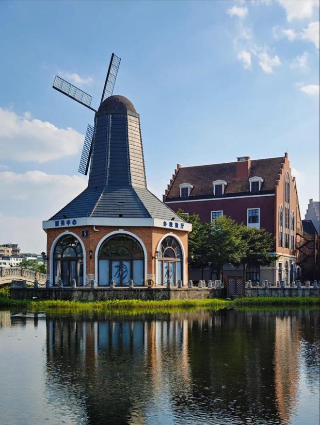 曾经只有周末才能进入的南宁“中关村”原来是绝美的欧式小镇